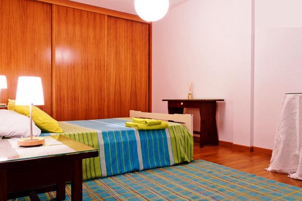 Coloured Studio FAO Room photo